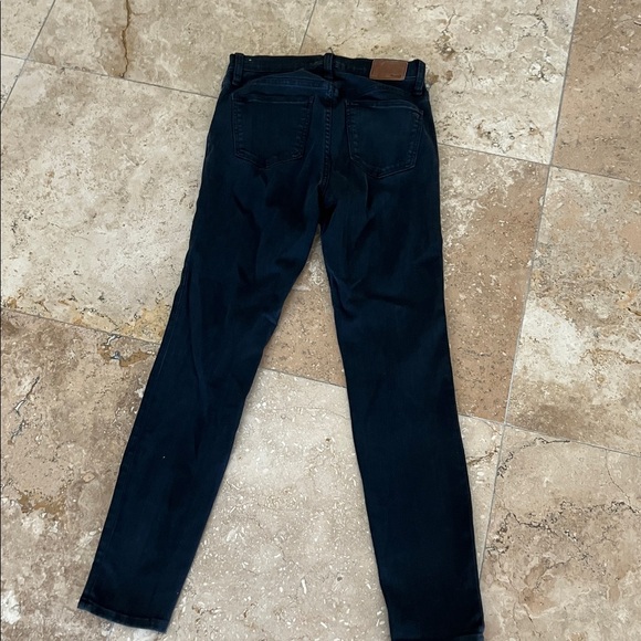 Madewell Classic Black High Rise Skinny black Denim Jeans - Picture 2 of 9